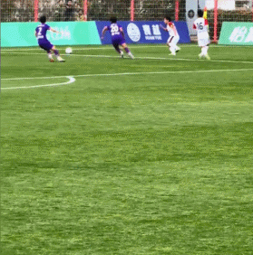 李圣龙中乙联赛梅开二度：职业生涯尾声选择降